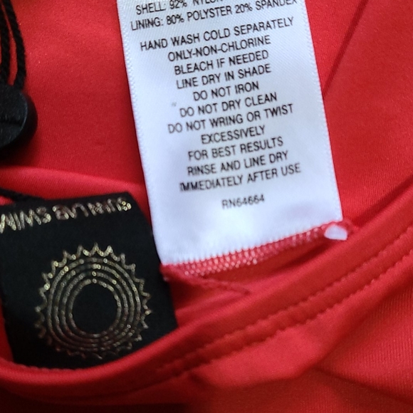 Sun Lab Swim Plunge Front Strappy 1 Peice NWT - Picture 10 of 10